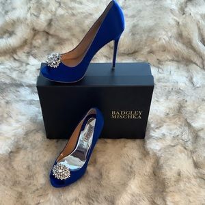 BLUE BADGLEY MISCHKAS.